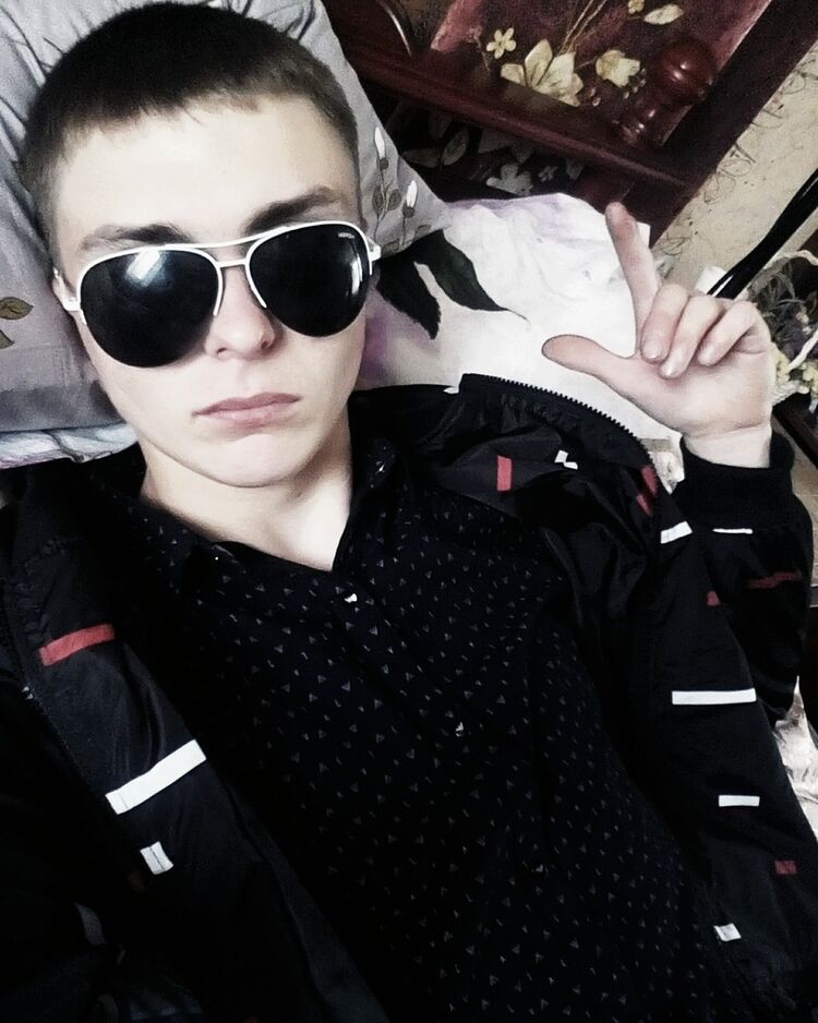  ,   Artemka, 28 ,   
