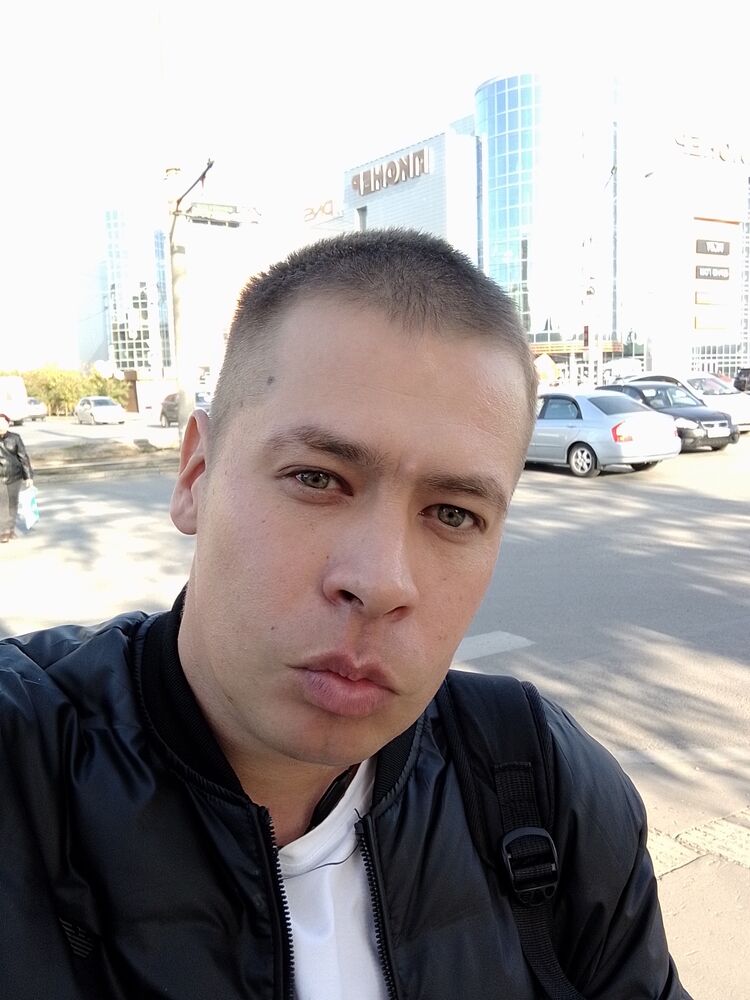  ,   AlexXx, 37 ,   ,   