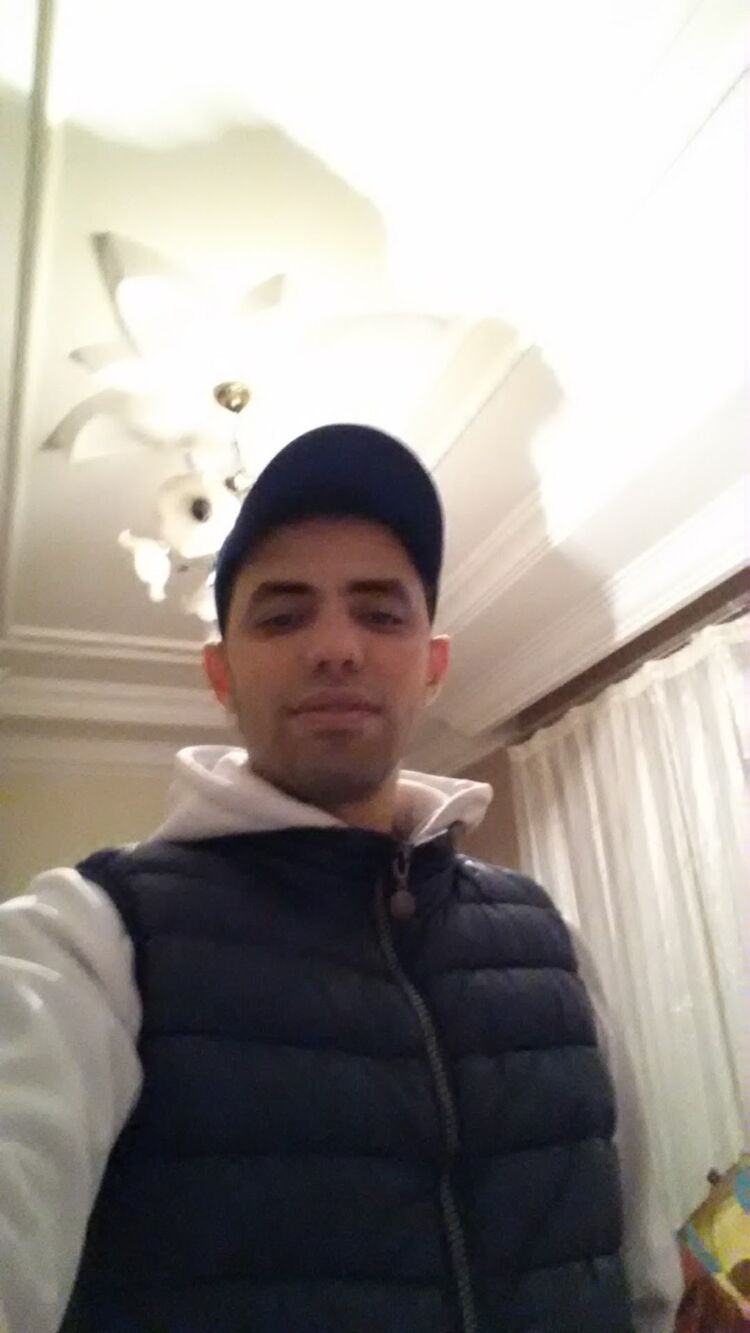  Tunis,   Salah, 42 ,   ,   , c , 