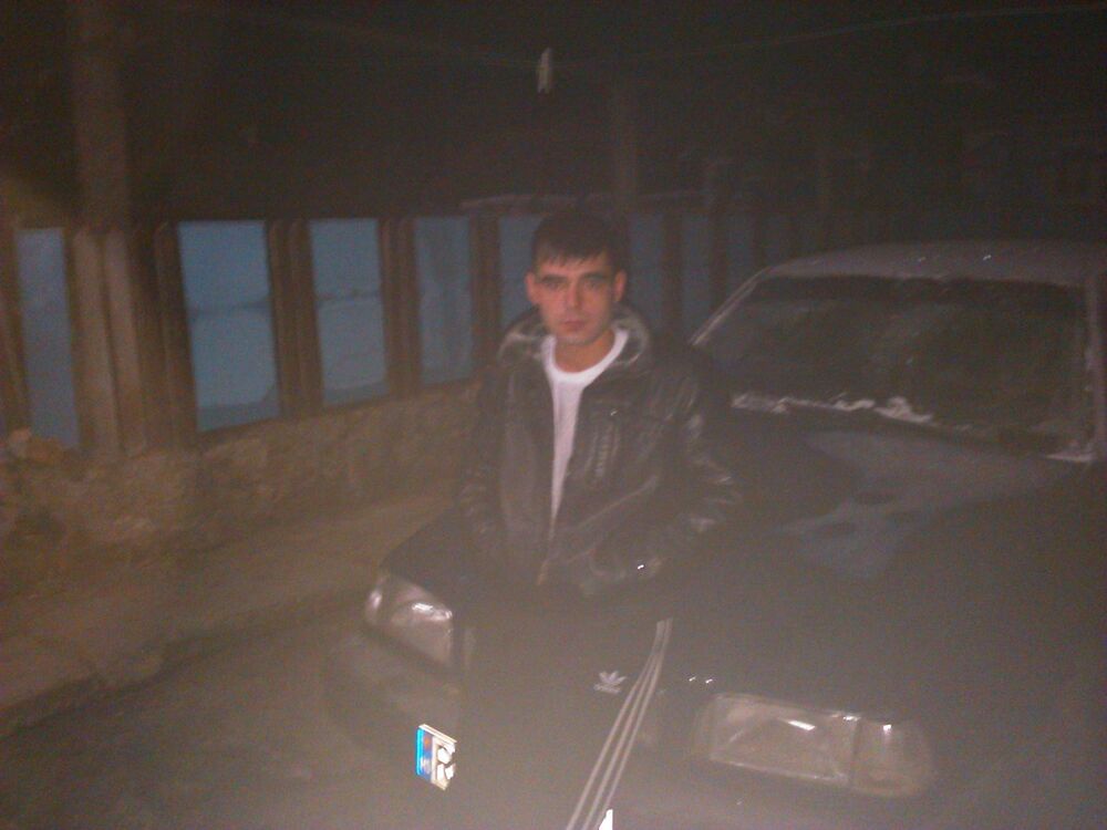  6149686  Mihail, 33 ,    