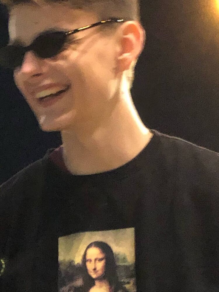 ���� 24182676 ����� �������, 22 ����, ���� ���������� � ������