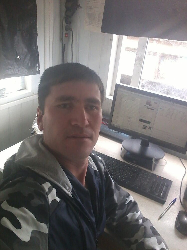  ,   Jonibek, 35 ,  