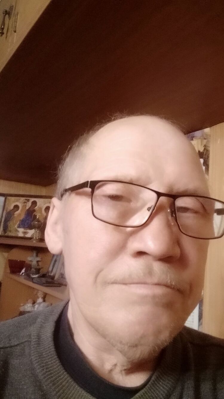  52742466  Vladimir, 66 ,    
