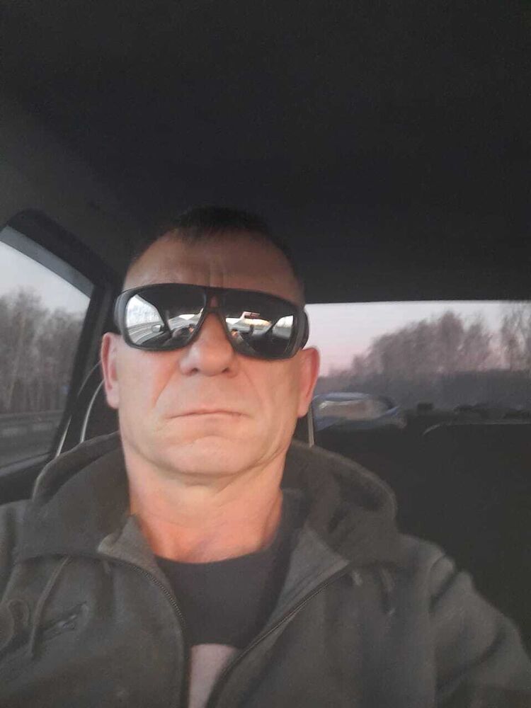  44398686  , 46 ,    