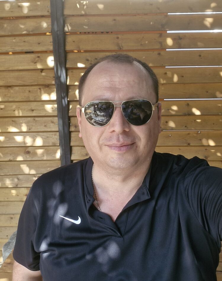  ,   Zurab, 45 ,   ,   