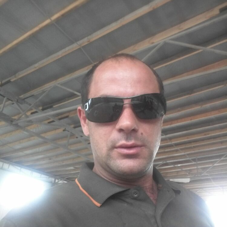  ,   Servee, 39 ,   ,   , c 