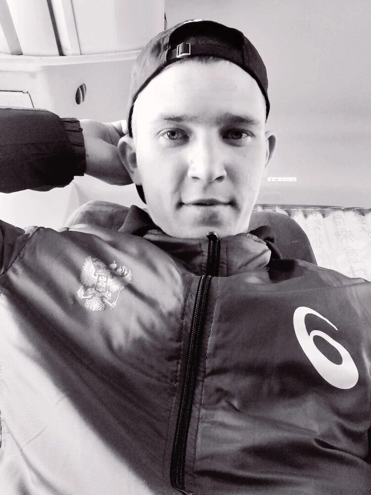  ,   Anton, 27 ,     , c , 