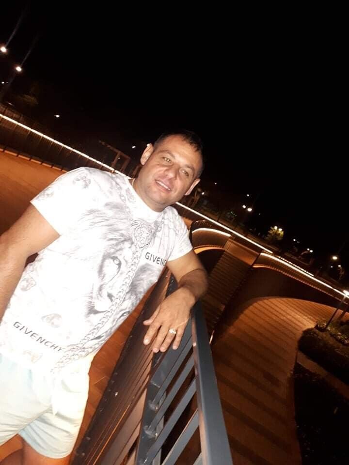  21029716  , 40 ,    