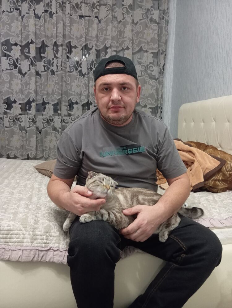  48134896  , 38 ,    