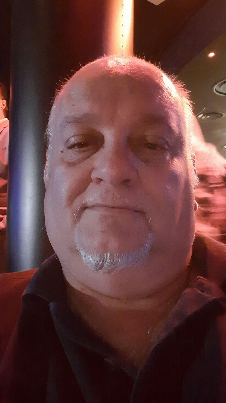  Milan,   Maximgom, 60 ,   ,   