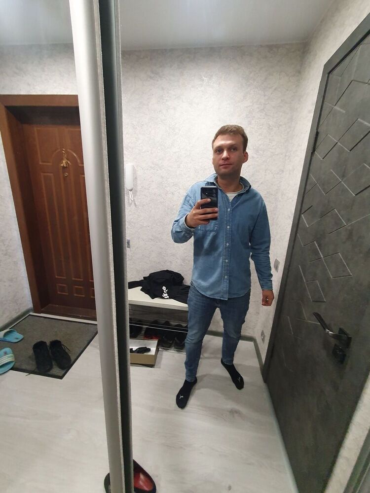  -,   Vlad, 28 ,   ,   , c , 