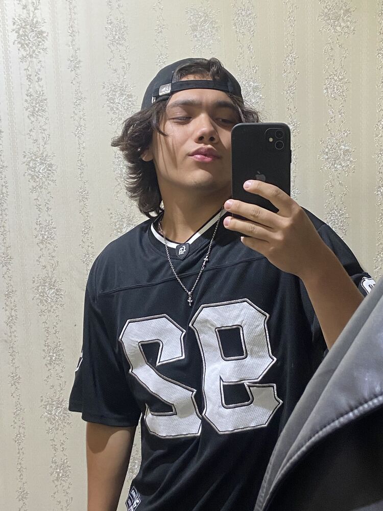  --,   , 18 ,   ,   