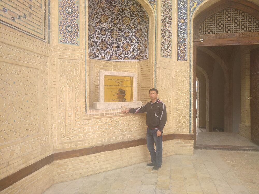  16228196  Aziz, 40 ,    