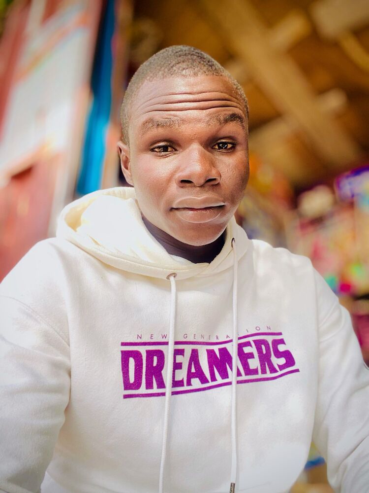 ���� 42434936 ����� ��������, 23 ����, ���� ���������� � ������