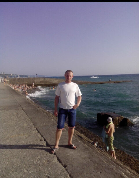  18355866  Bogdan, 37 ,    