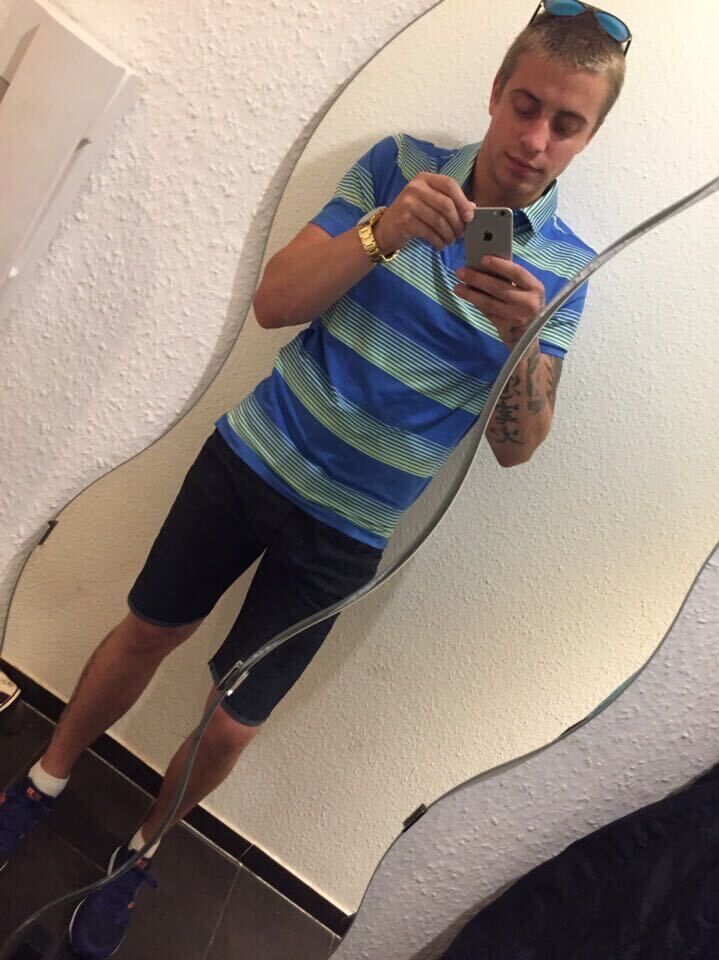  ,   Sergeu, 27 ,   ,   , c , 