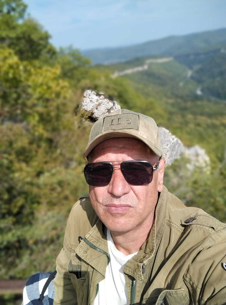  --,   , 48 ,   ,   