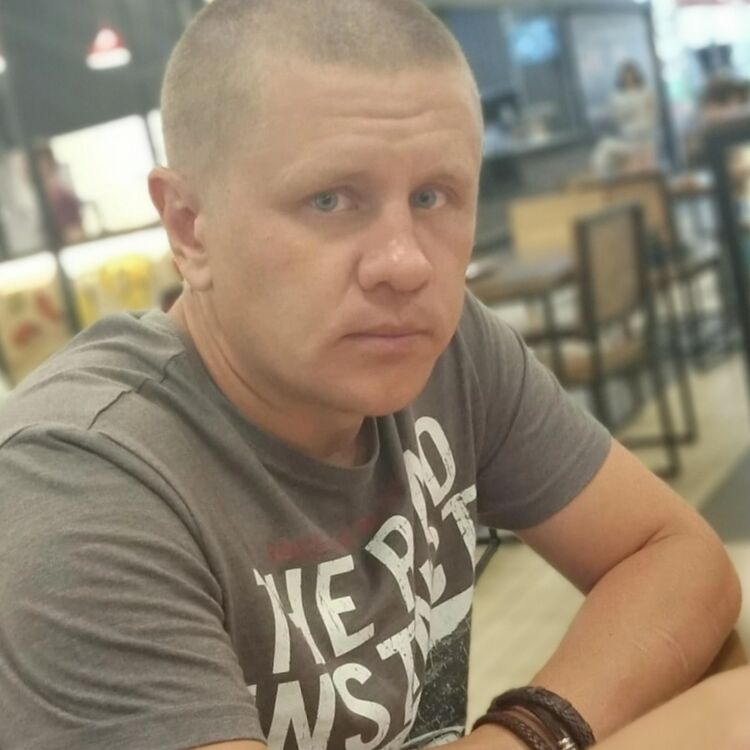  28428406  , 39 ,    
