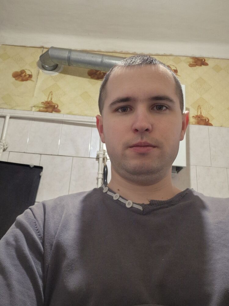  49051946  , 27 ,    