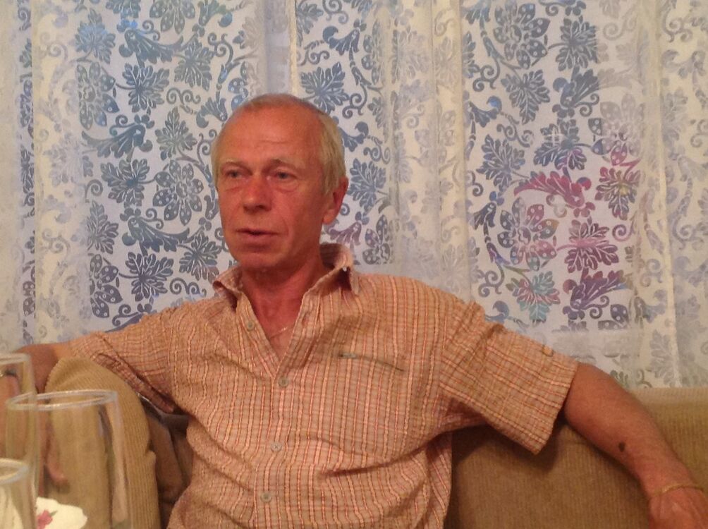  ,   Viktor, 63 ,  