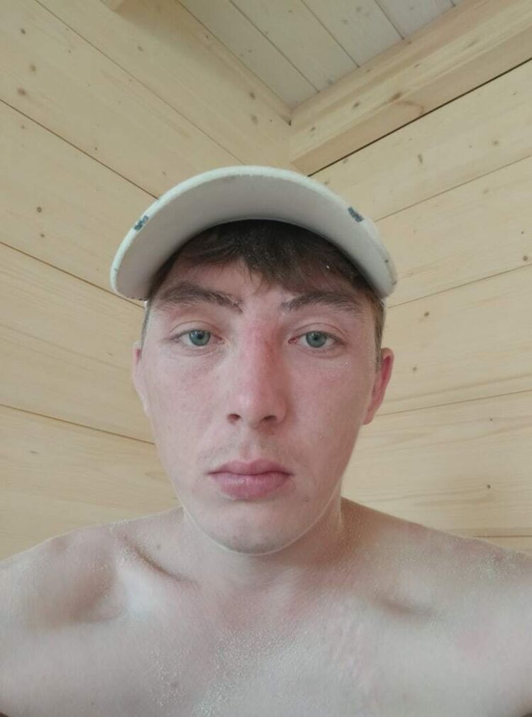  27630786  Fedor, 28 ,    