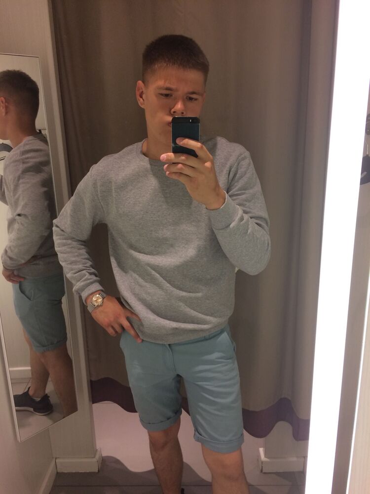 ���� 25828686 ������� Walt Disney, 27 ���, ���� ���������� � ���