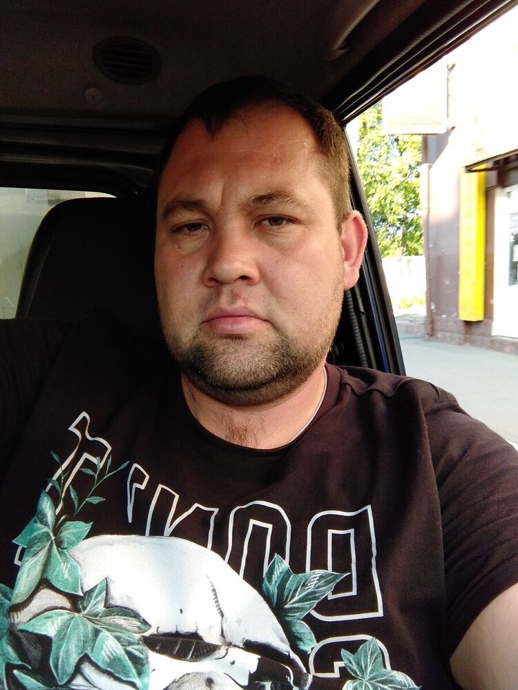  ,   Alex, 37 ,   ,   , c 