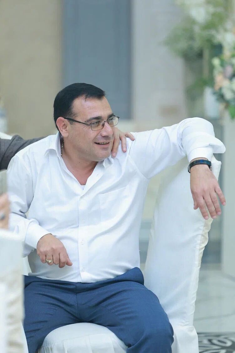  ,   Armen, 45 ,   ,   , c 