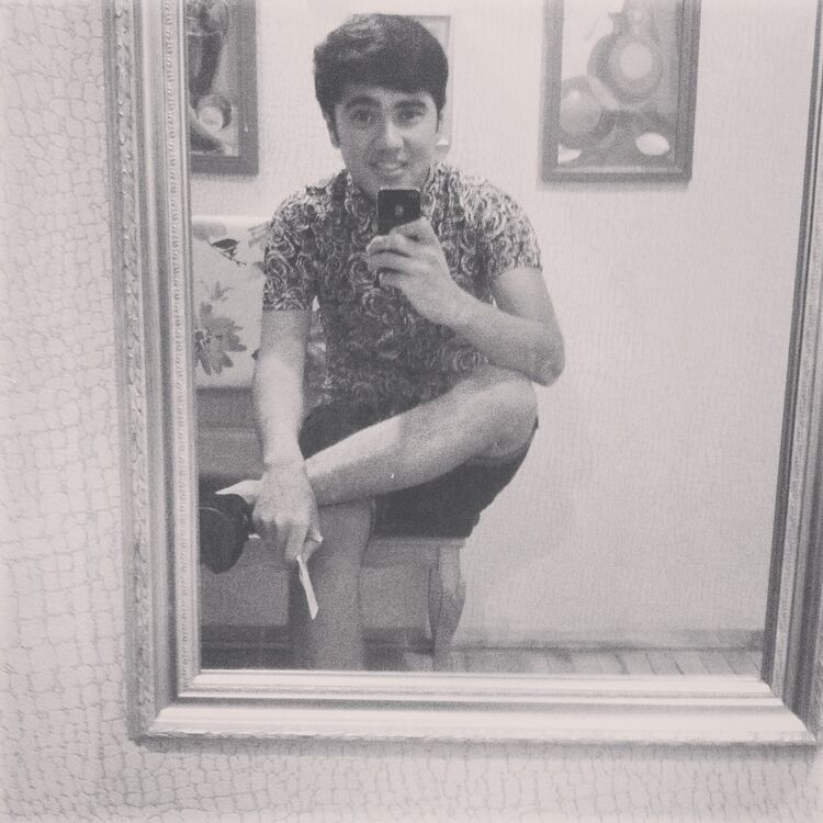  4785646  Karim, 33 ,    