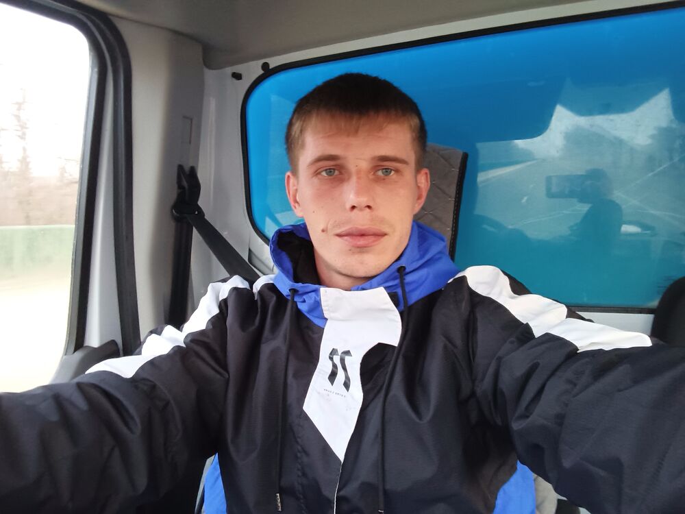  33077216  , 28 ,    