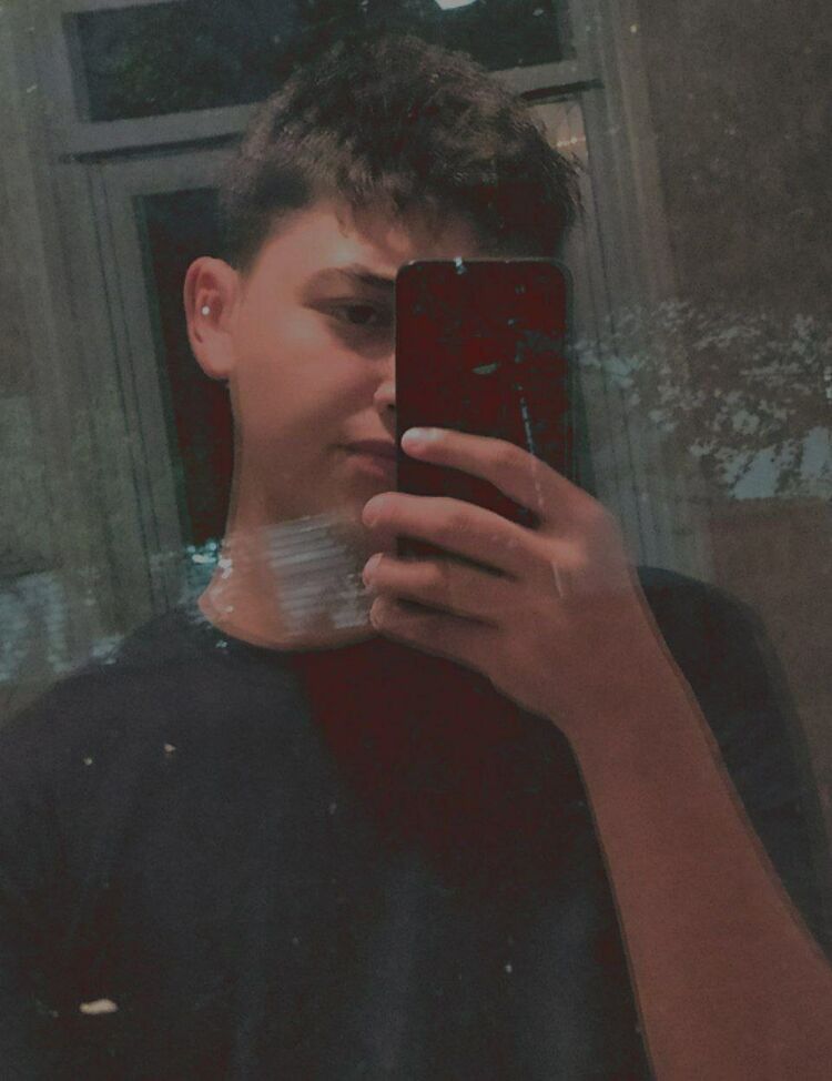  28044286  , 21 ,    