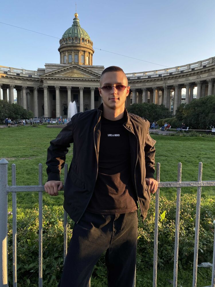  31438816  , 25 ,    -