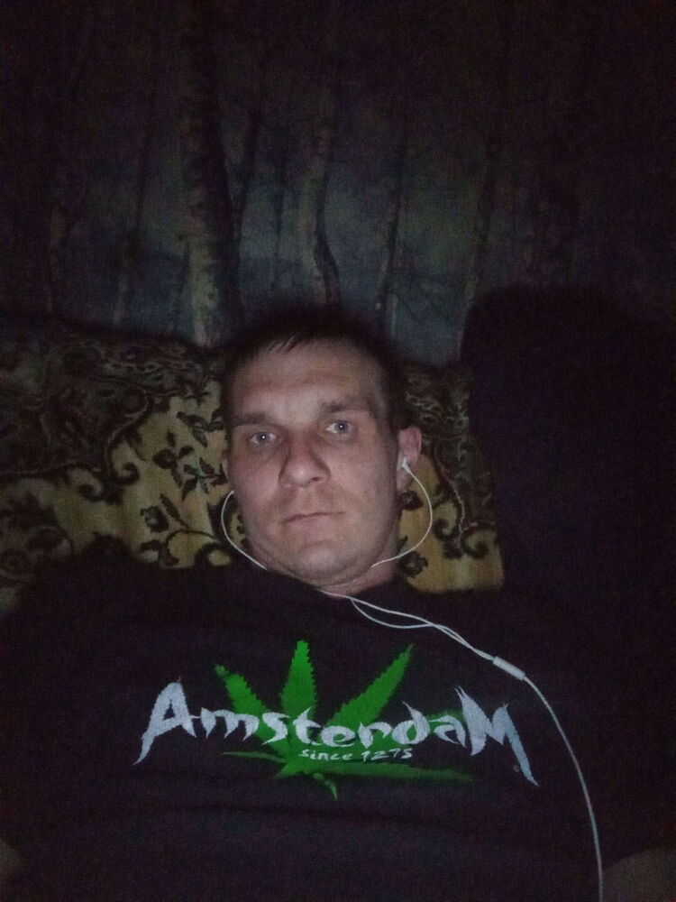  22607646  , 37 ,    