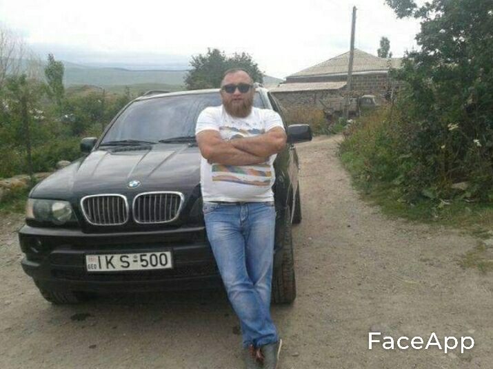  29761156  , 49 ,    