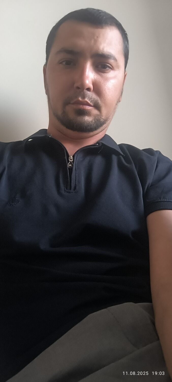  53055496  Disha, 31 ,    