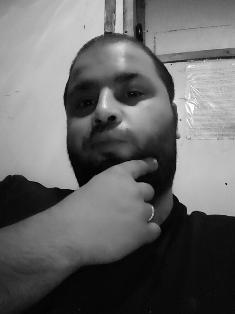  23097356  GANJA, 36 ,    