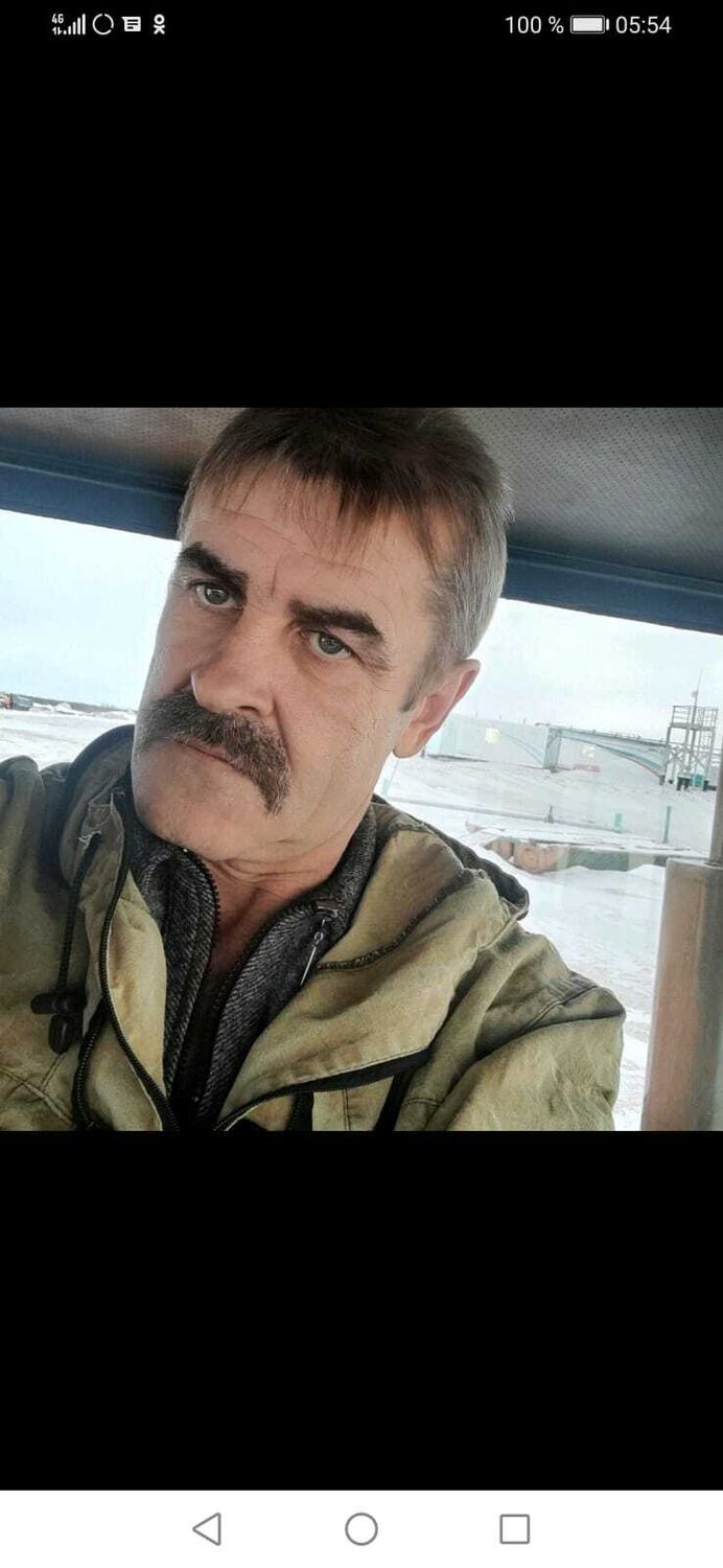  31133596  , 54 ,    