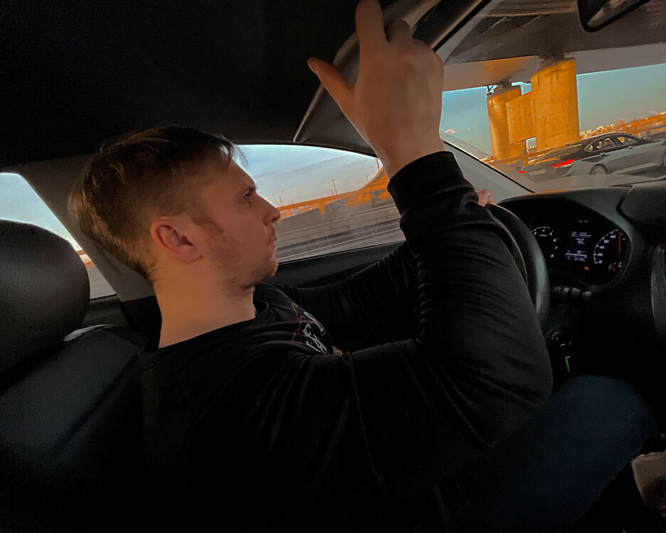  26168376  , 38 ,    -