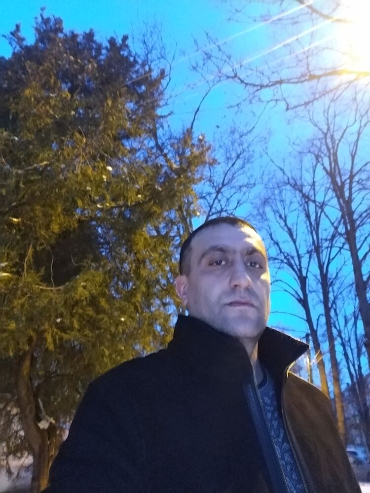  49936476  , 38 ,    