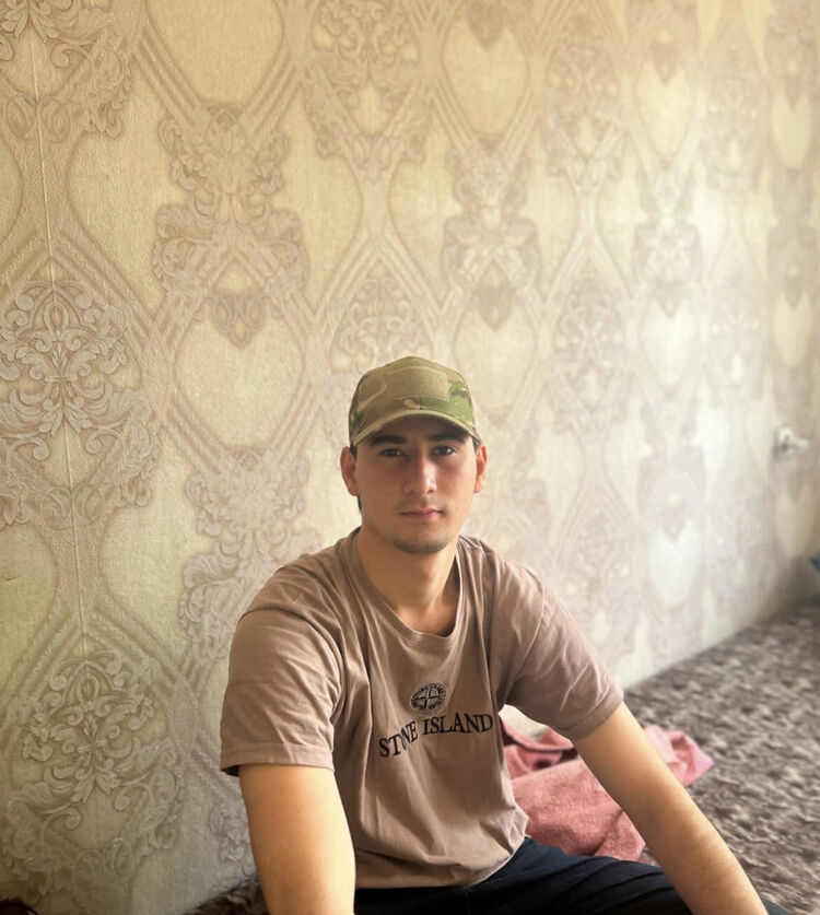 ���� 42933356 ������� Fari, 28 ���, ���� ���������� � �������