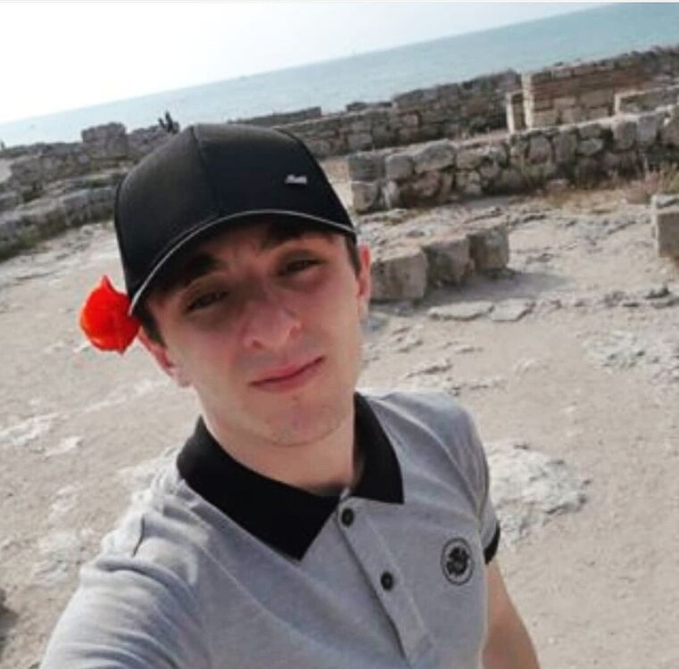  33214766  Tamirlan, 28 ,    