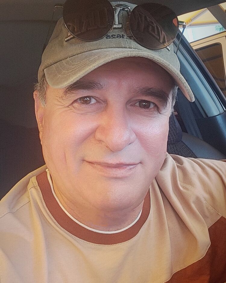  52225396  Ulug_Bek, 55 ,    