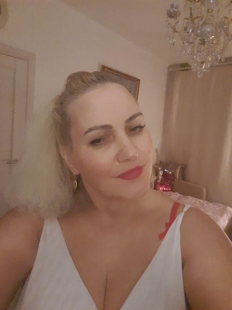  54767276  ANNA, 49 ,    