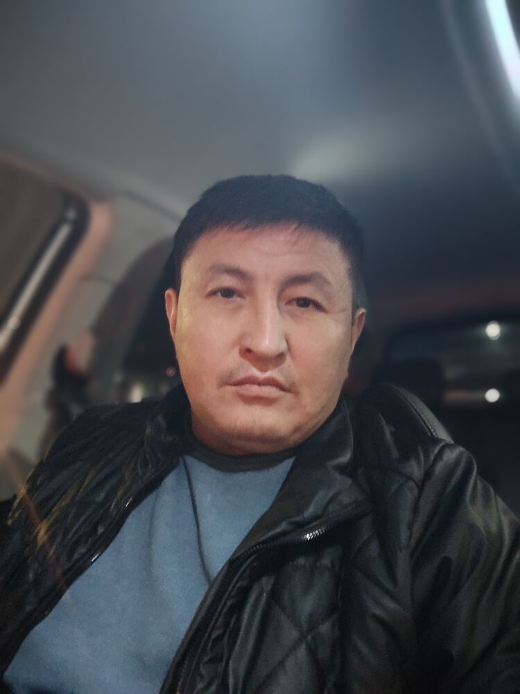  ,   Kurmanbek, 40 ,   ,   