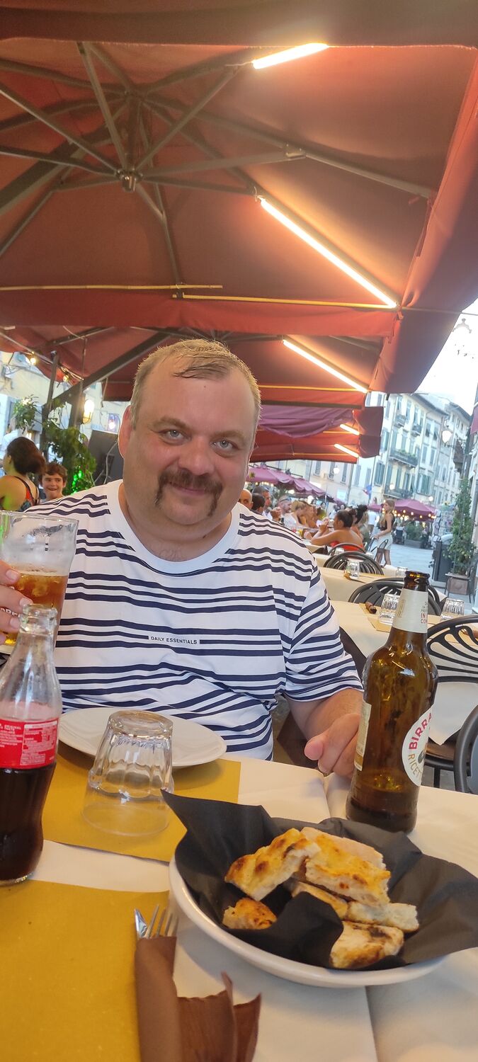  Jona,   Solo, 44 ,   ,   