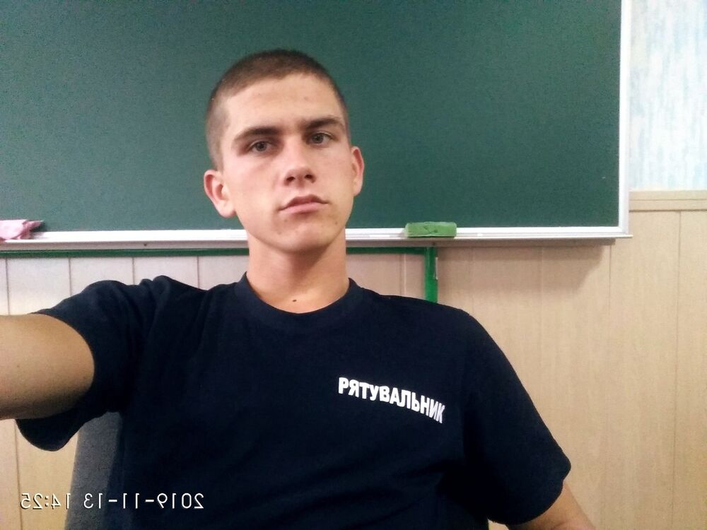 ���� 18166256 ����� Vitaliy, 25 ���, ���� ���������� � �����