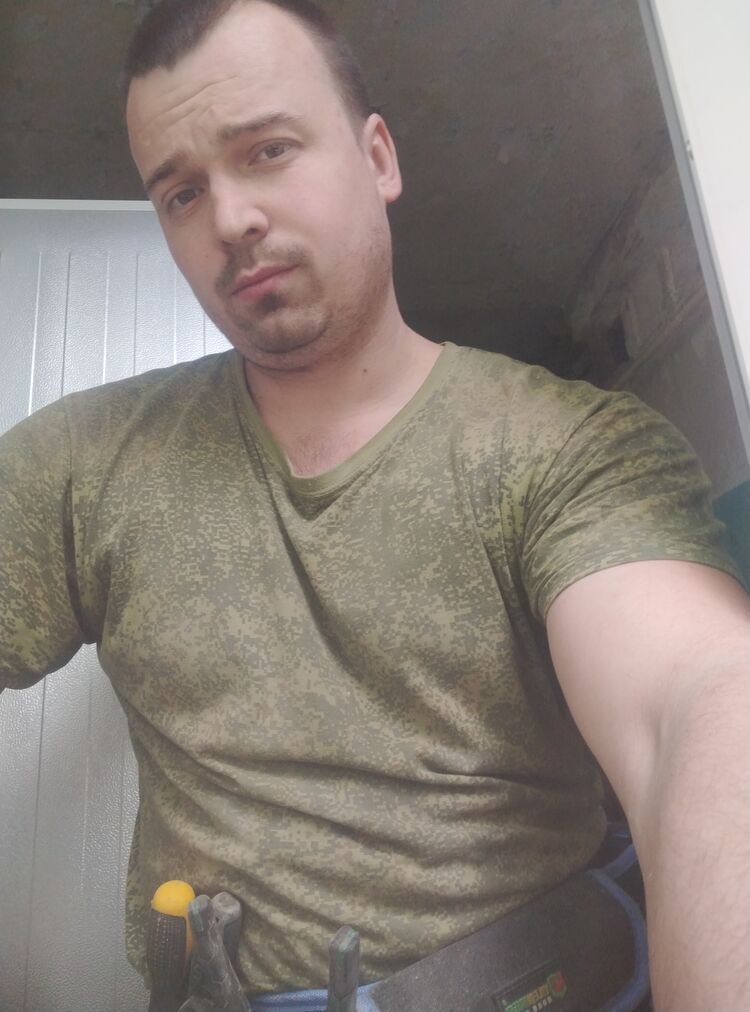  53233996  , 31 ,    