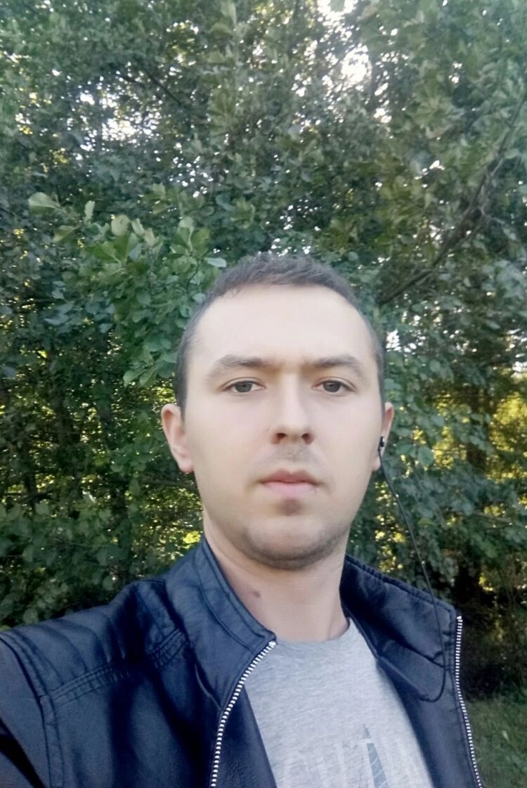  43047346  , 34 ,    