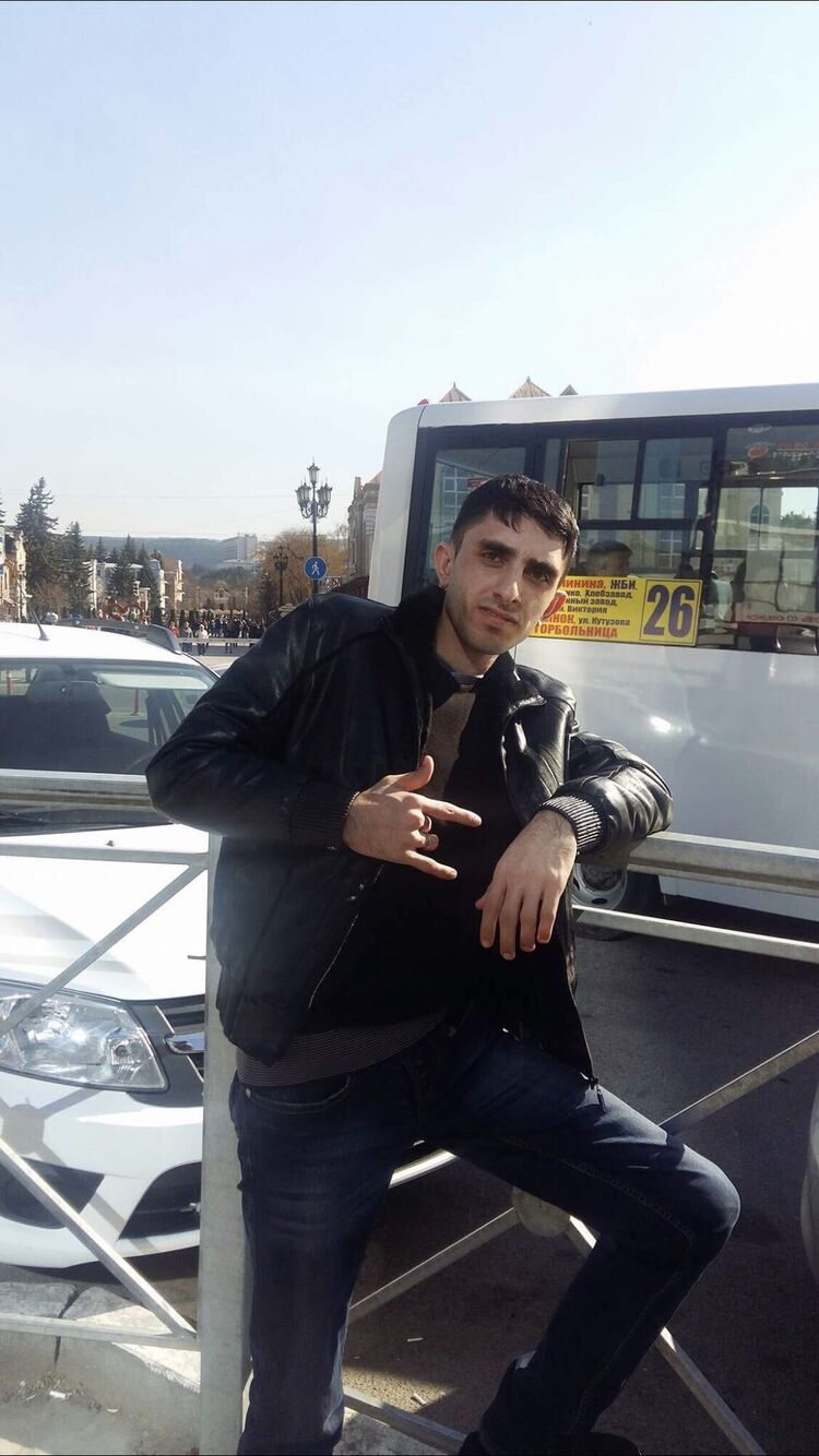  29886386  Ahmed, 28 ,    