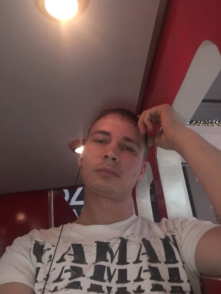  ,   Igor, 38 ,   ,   , c 